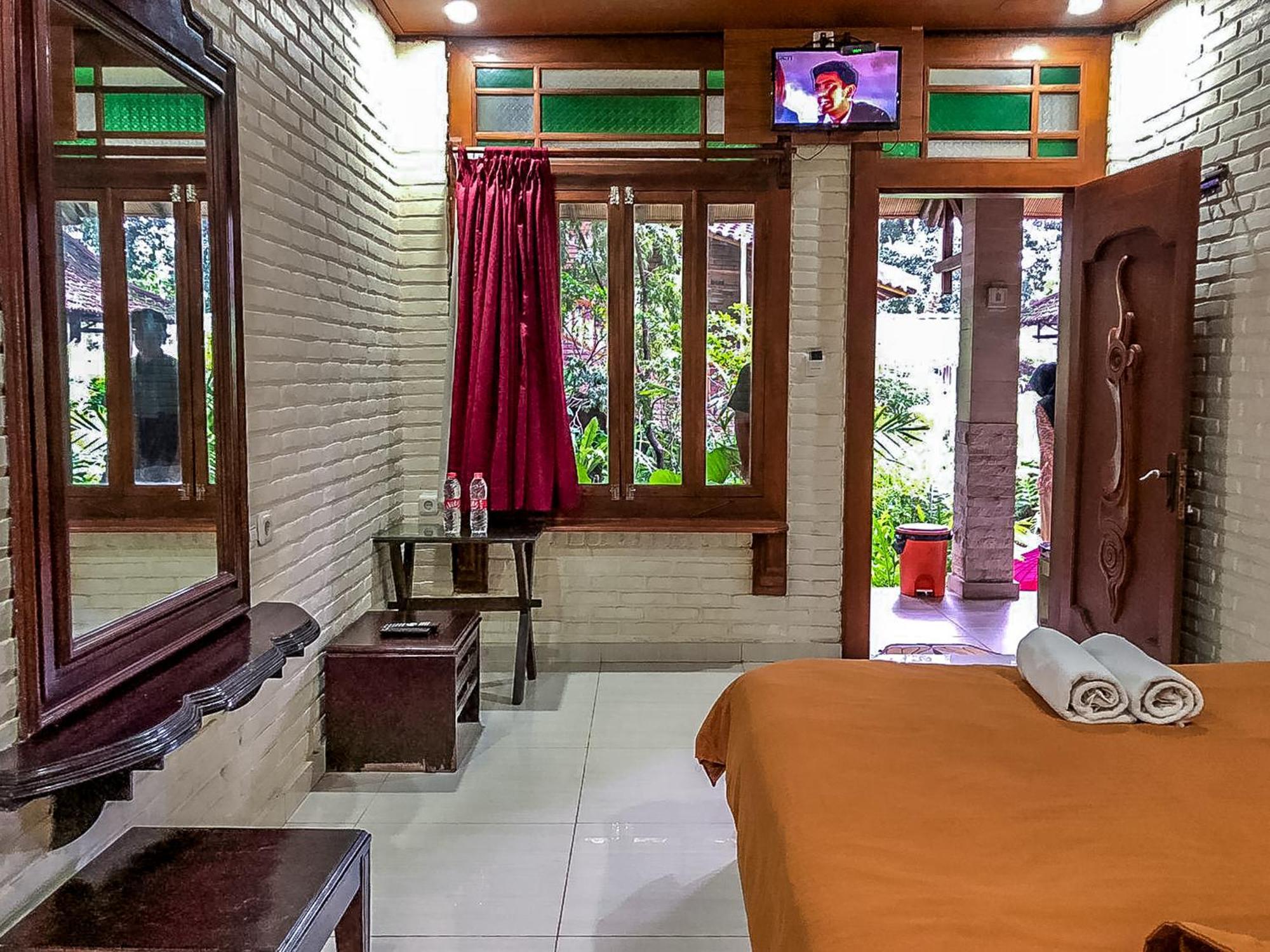 Arys Garden Hotel Yogyakarta Exteriér fotografie
